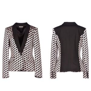 Noshua Blazer Size M - Gorgeous!